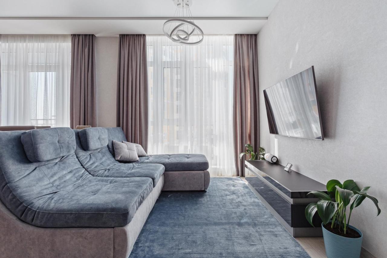 Premium Apartments Four Seasons Odesa Exterior photo